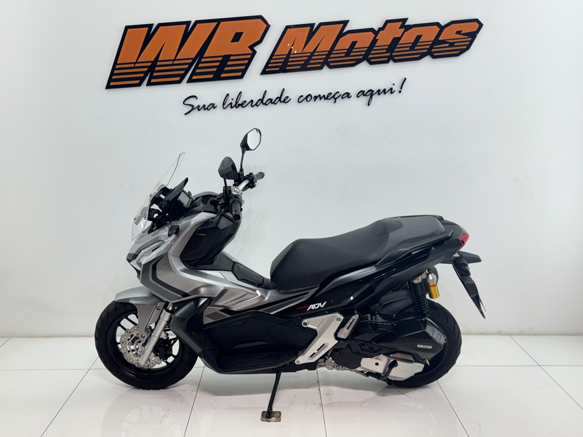 HONDA ADV 150