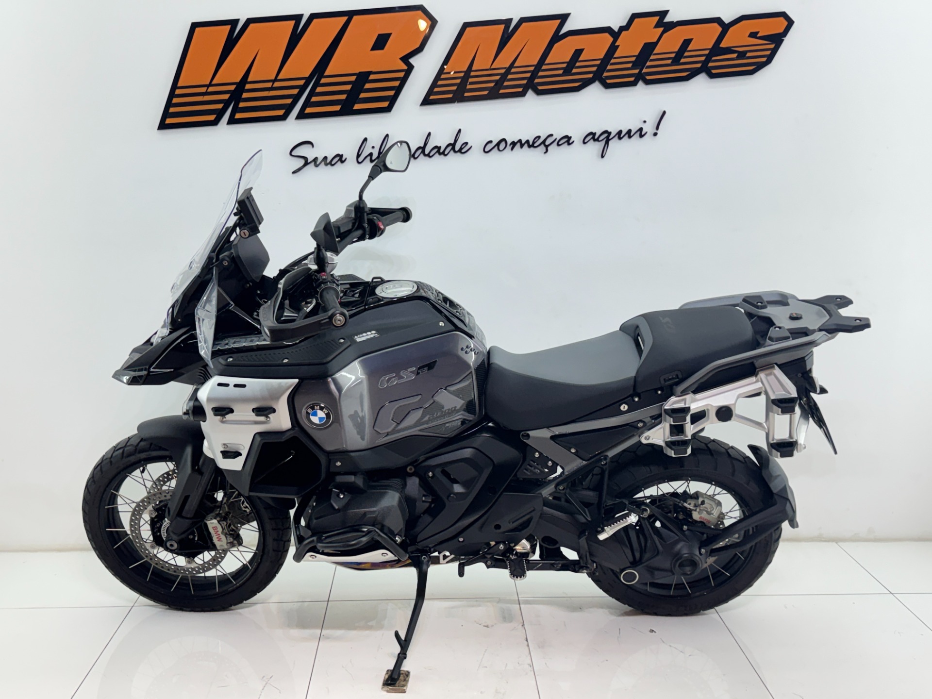 BMW R 1300 GS ADVENTURE TRIPLE BLACK