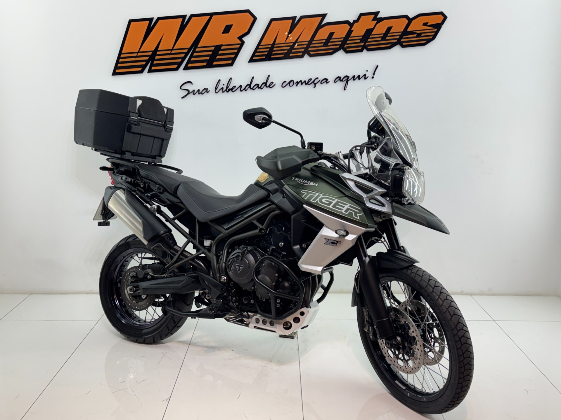 TRIUMPH TIGER 800 XCX