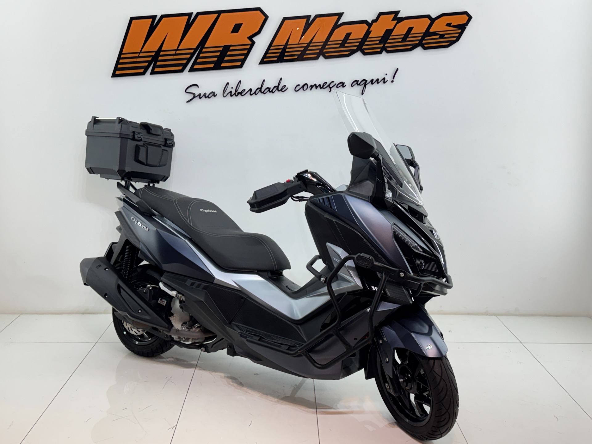 DAFRA CRUISYM 300 ABS