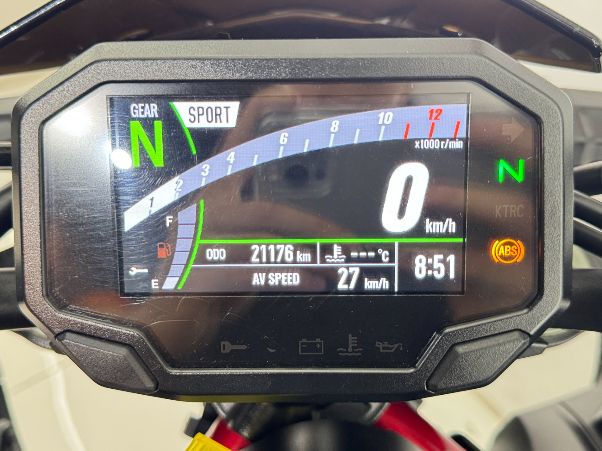 KAWASAKI Z900