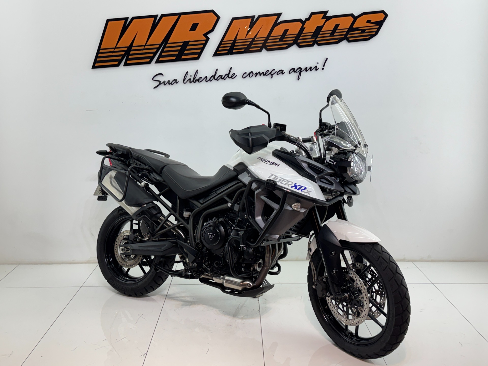 TRIUMPH TIGER 800 XRX