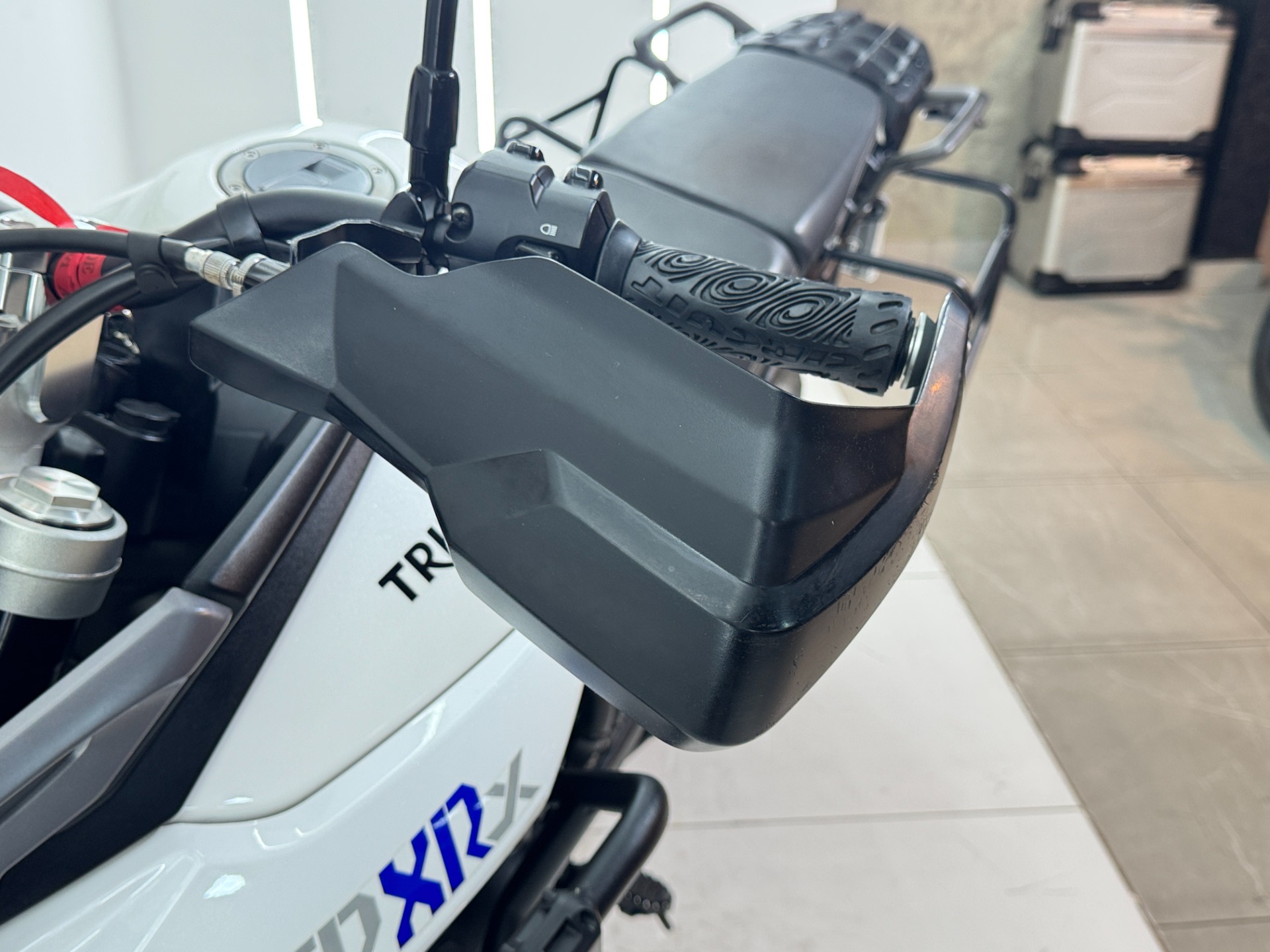 TRIUMPH TIGER 800 XRX