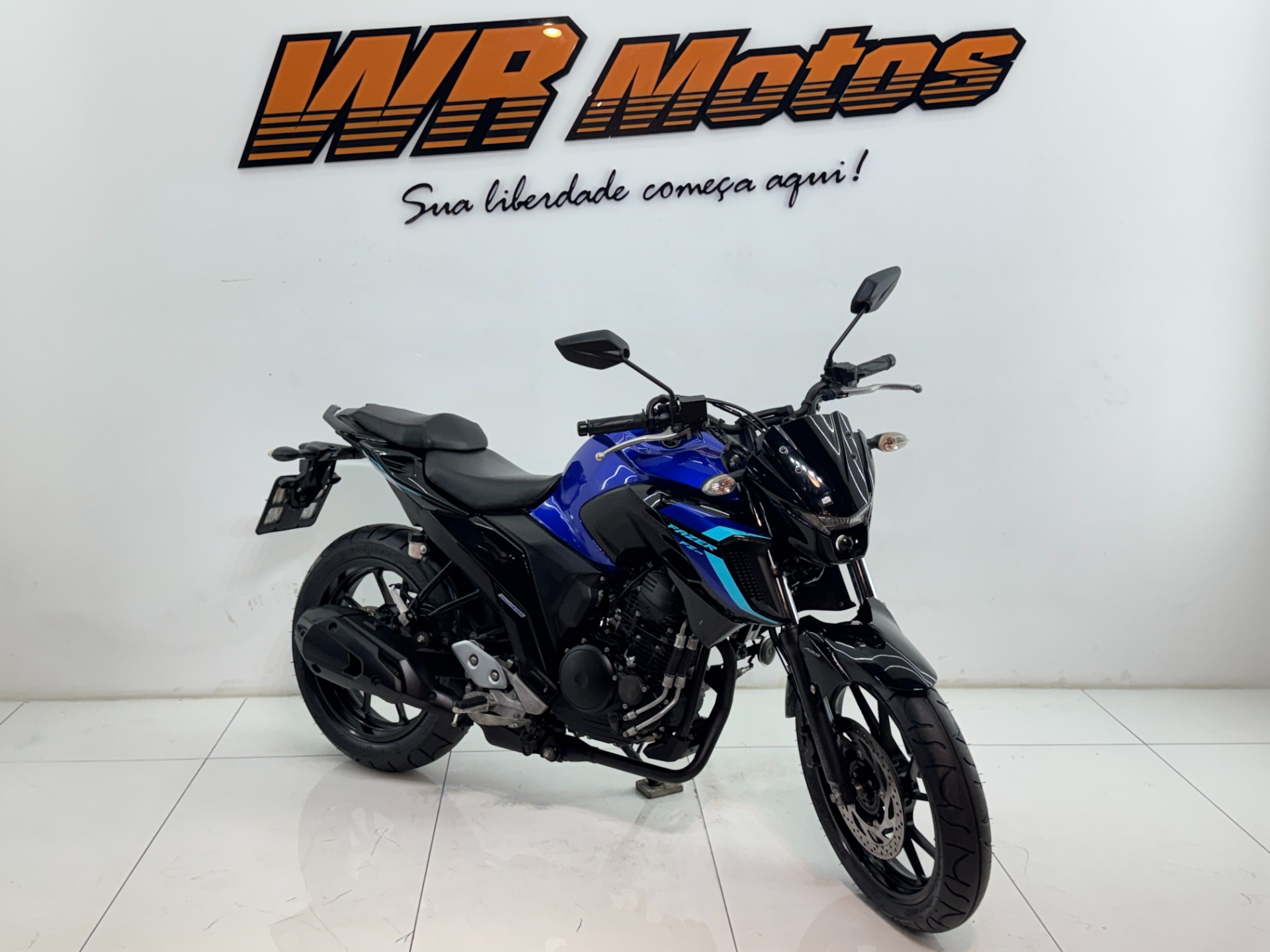 YAMAHA FZ25 FAZER ABS