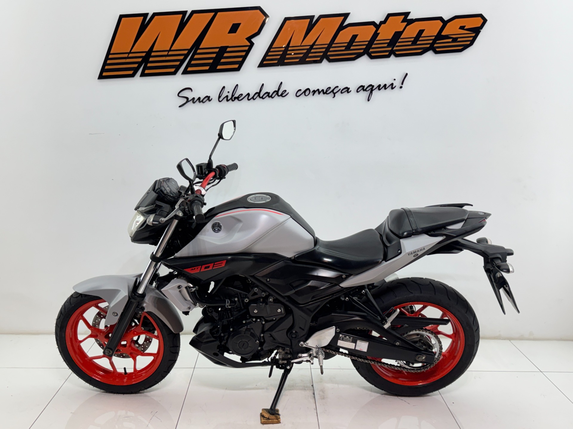YAMAHA MT-03 ABS