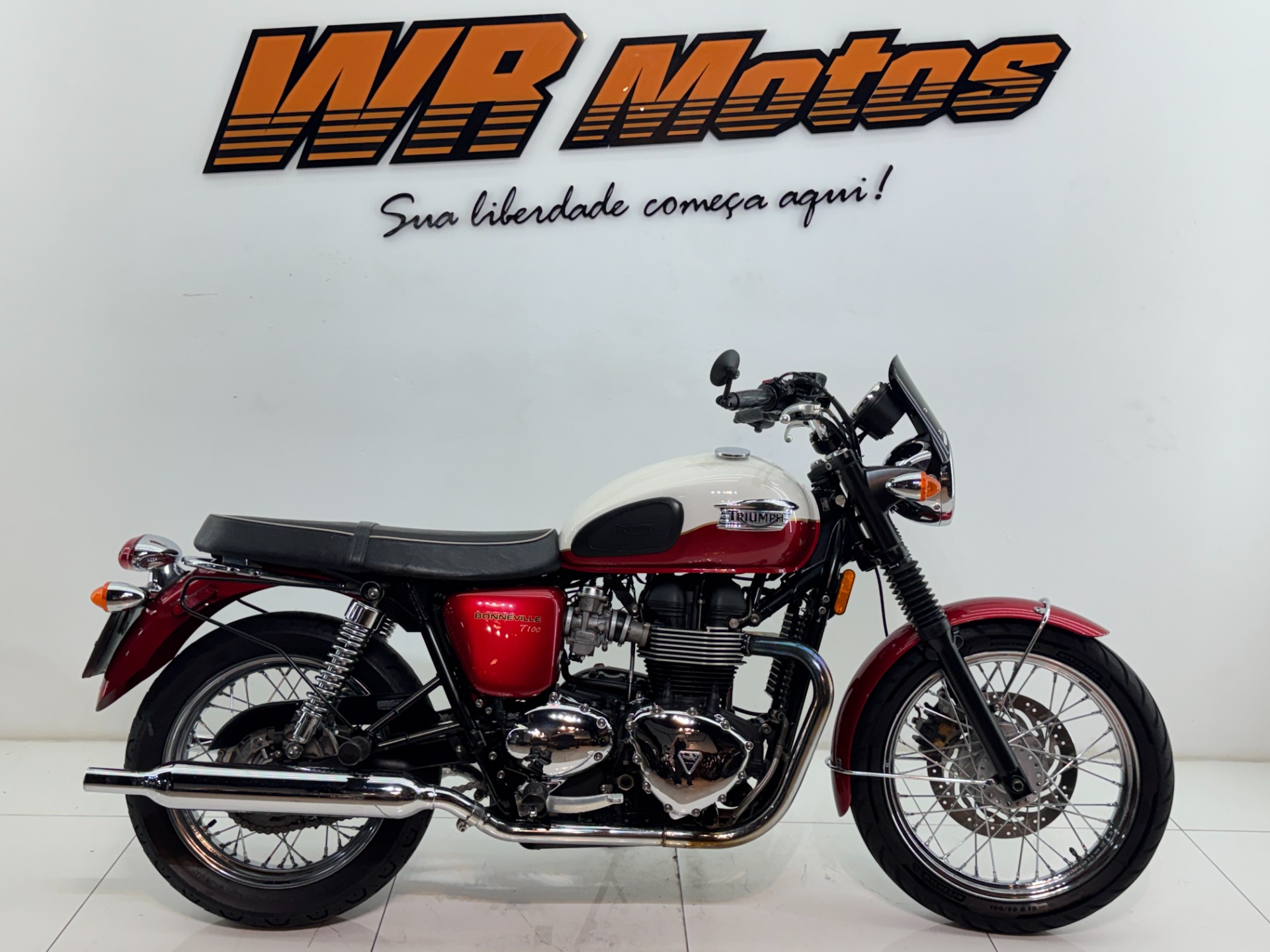 TRIUMPH BONNEVILLE T 100 865