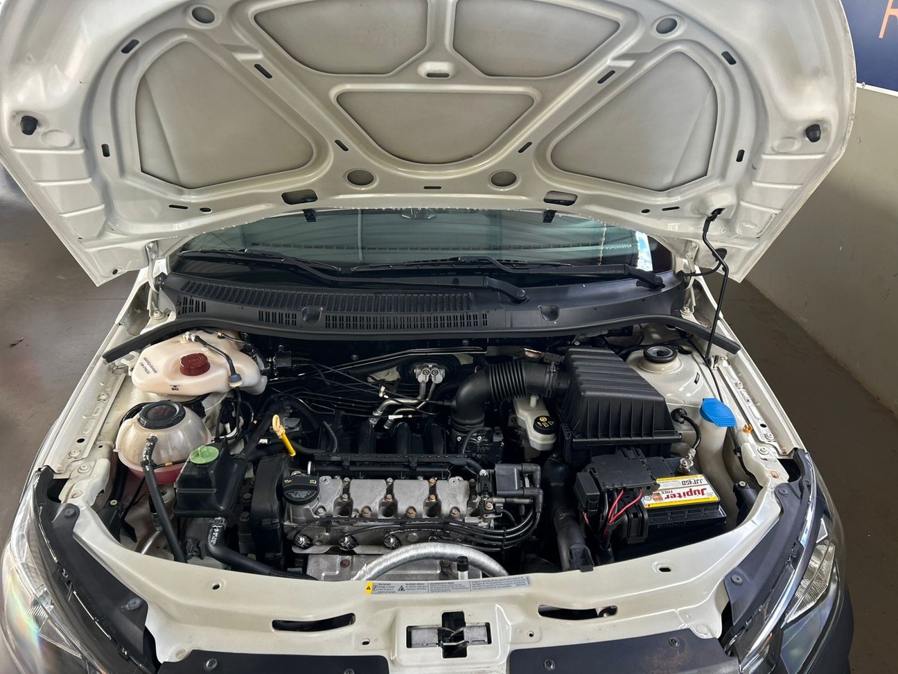 Car Image 13