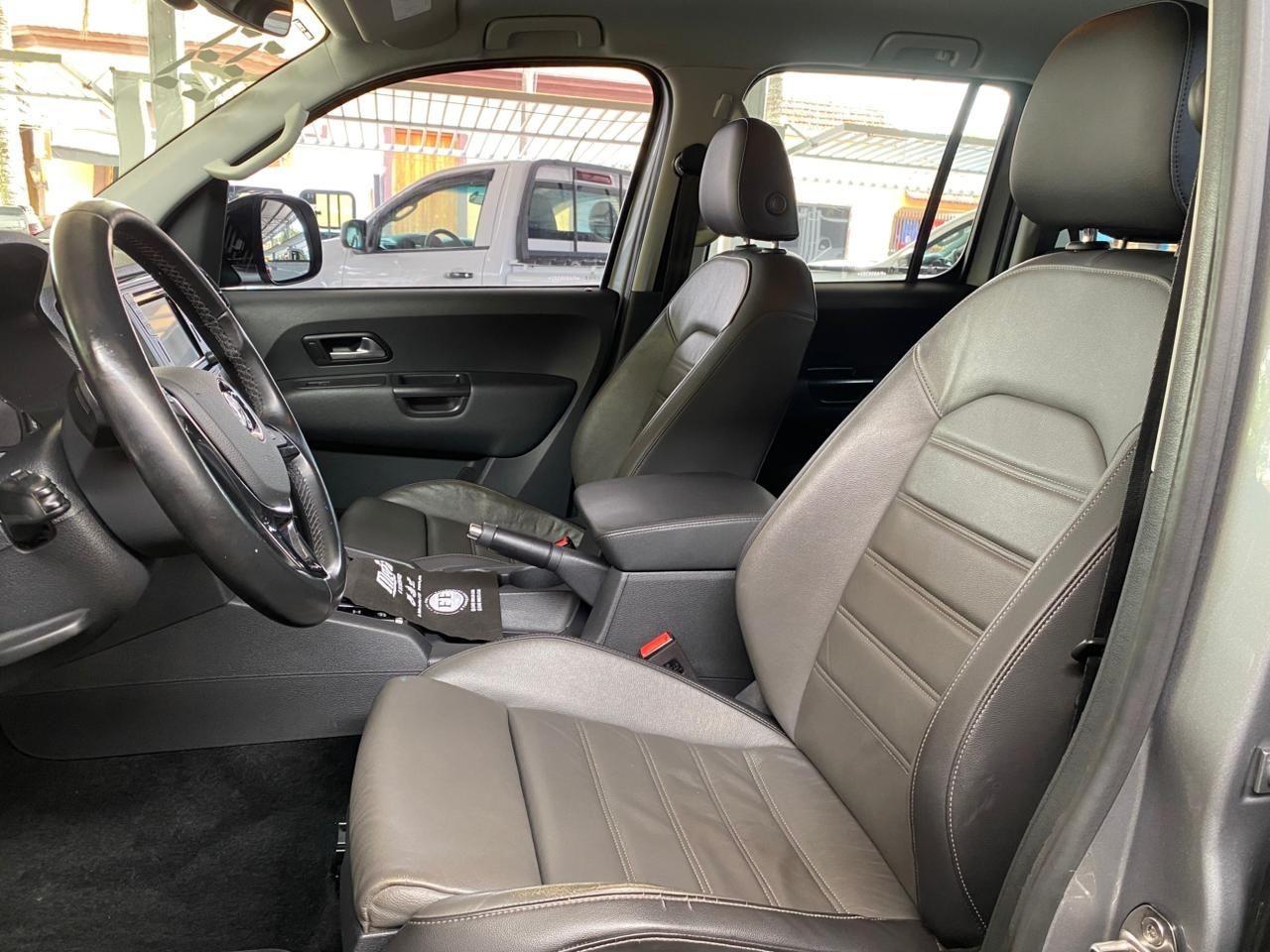 VOLKSWAGEN AMAROK 3.0 V6 TDI HIGHLINE CD 4MOTION