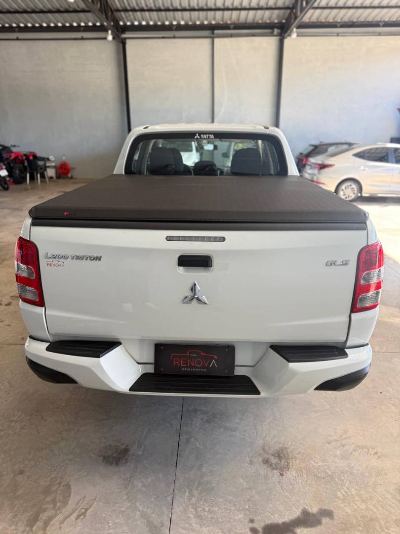 MITSUBISHI L200 TRITON