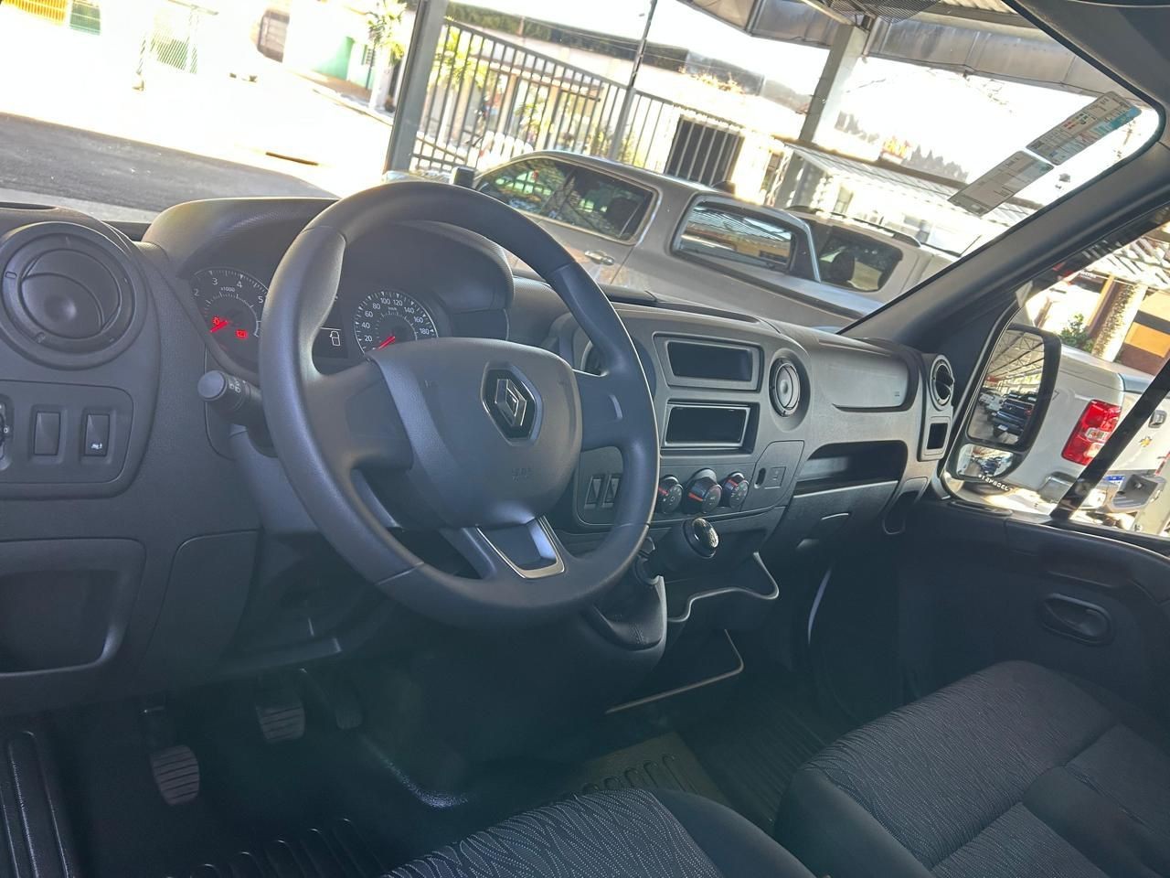RENAULT MASTER