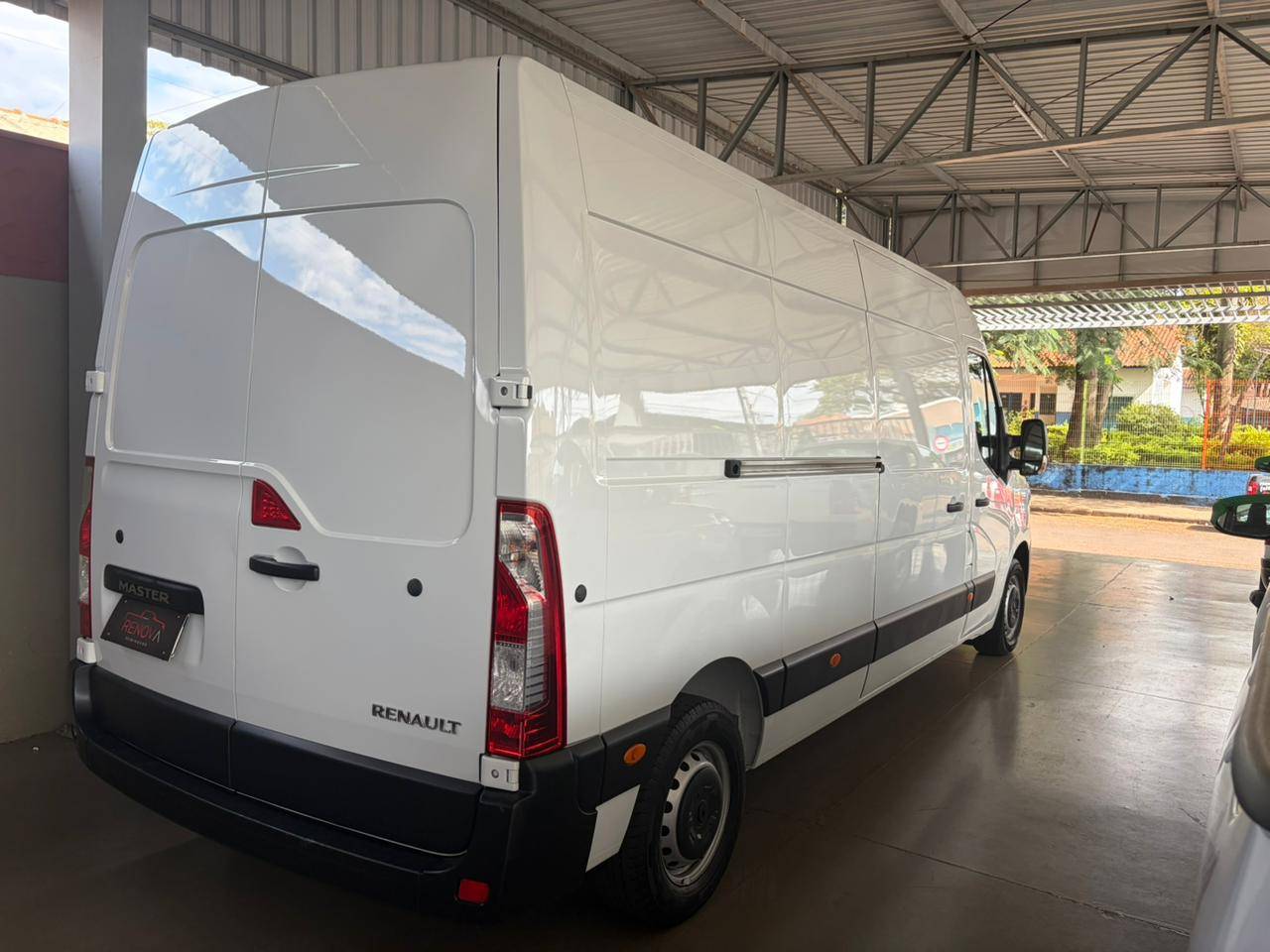 RENAULT MASTER
