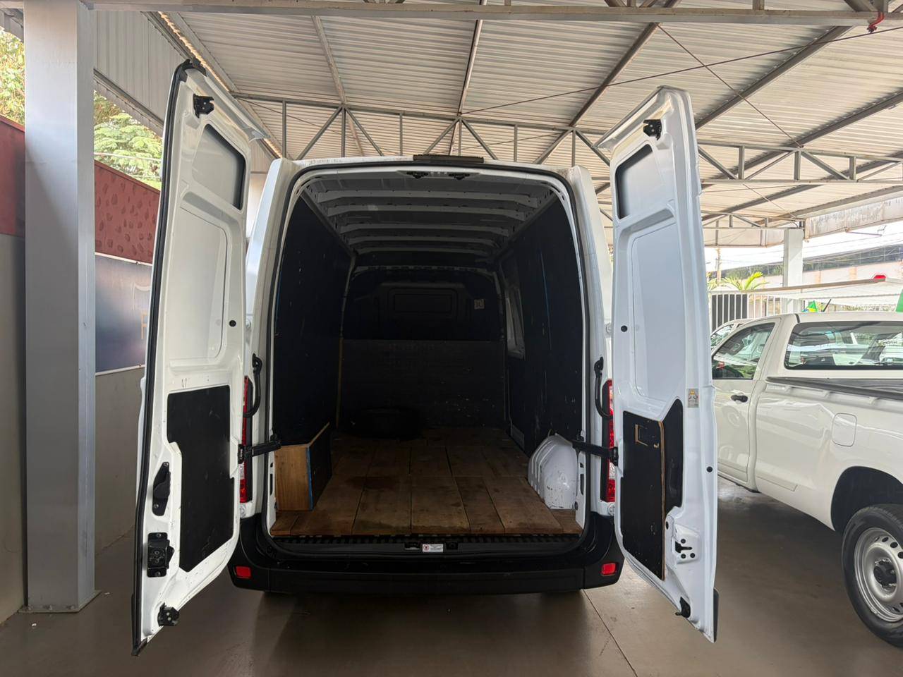 RENAULT MASTER