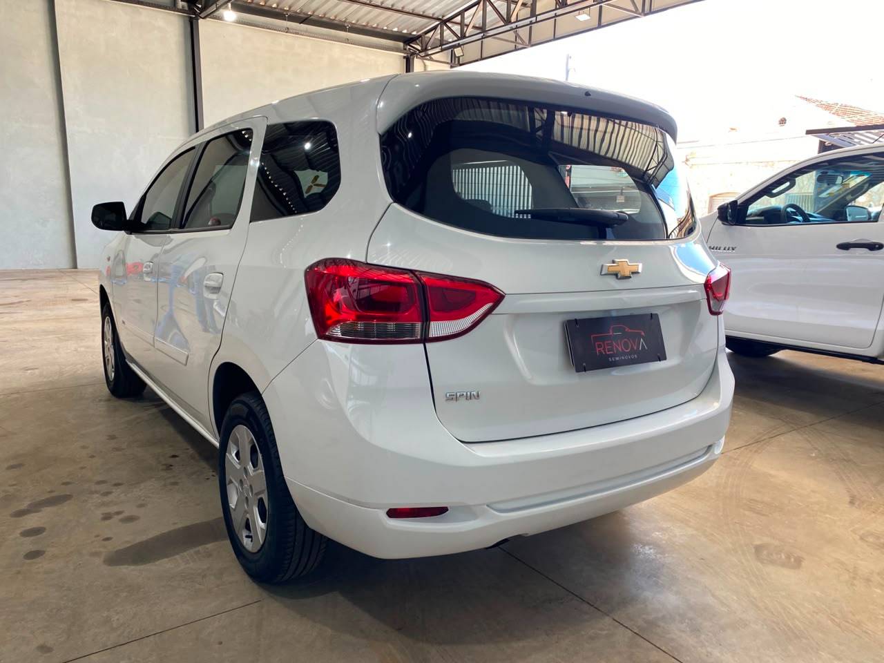 CHEVROLET SPIN
