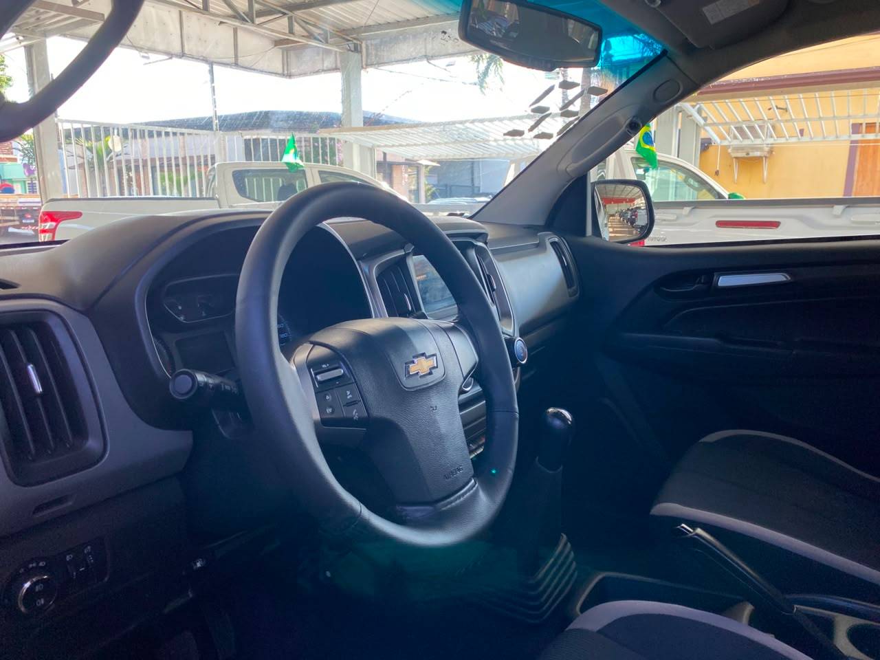 CHEVROLET S10