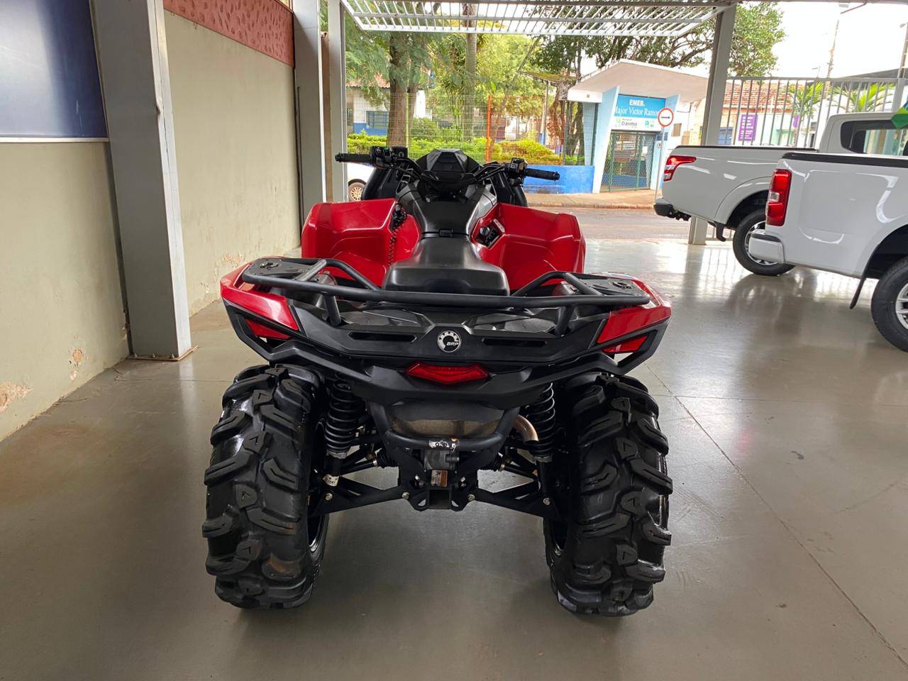 CAN-AM OUTLANDER X MR 700