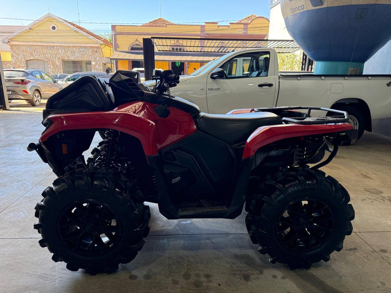 CAN-AM OUTLANDER X MR 700