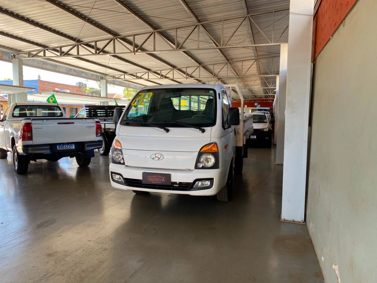 HYUNDAI HR