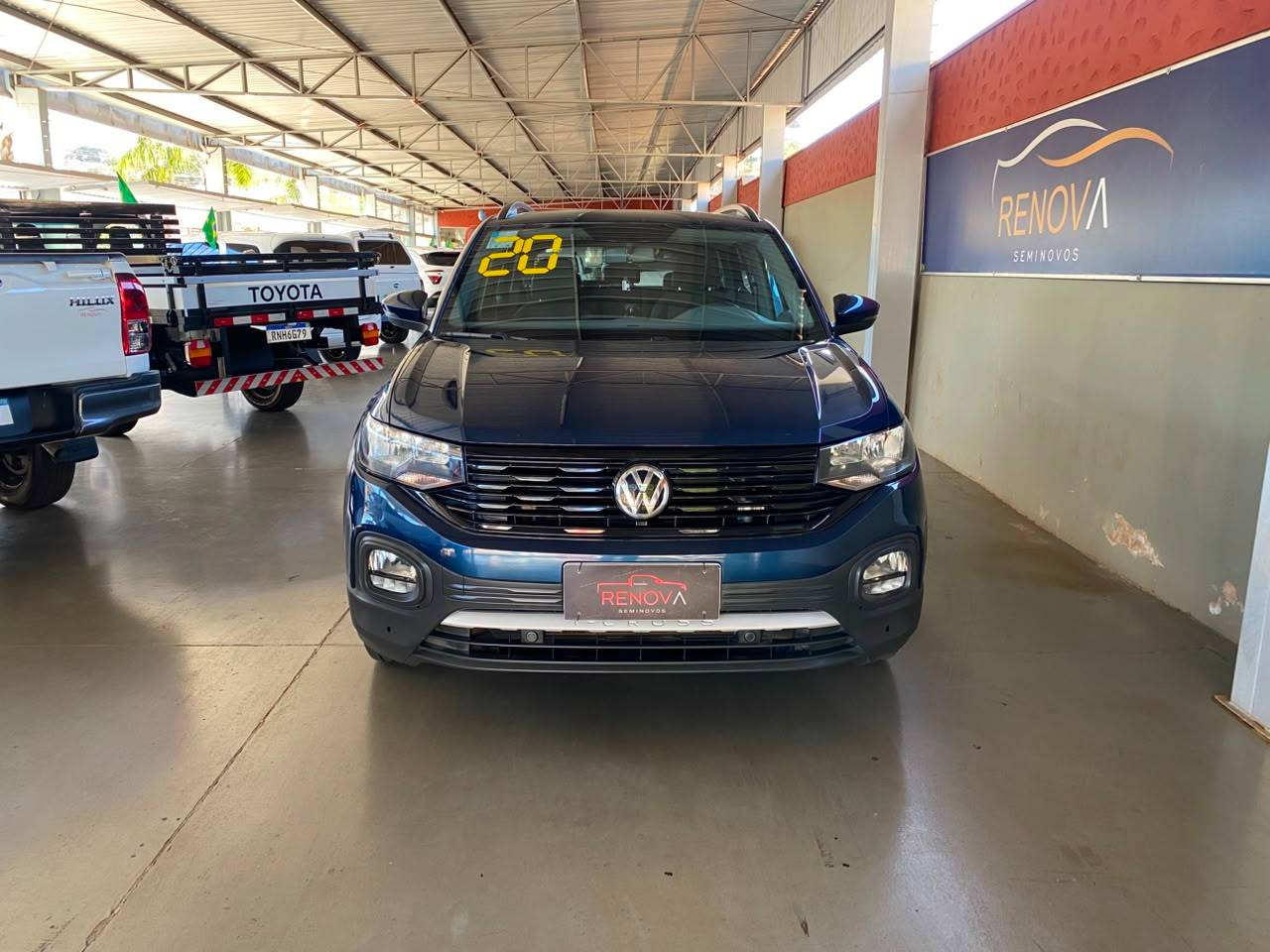 VOLKSWAGEN T-CROSS