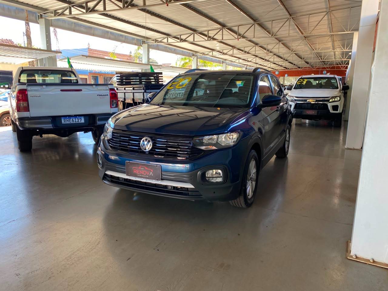 VOLKSWAGEN T-CROSS