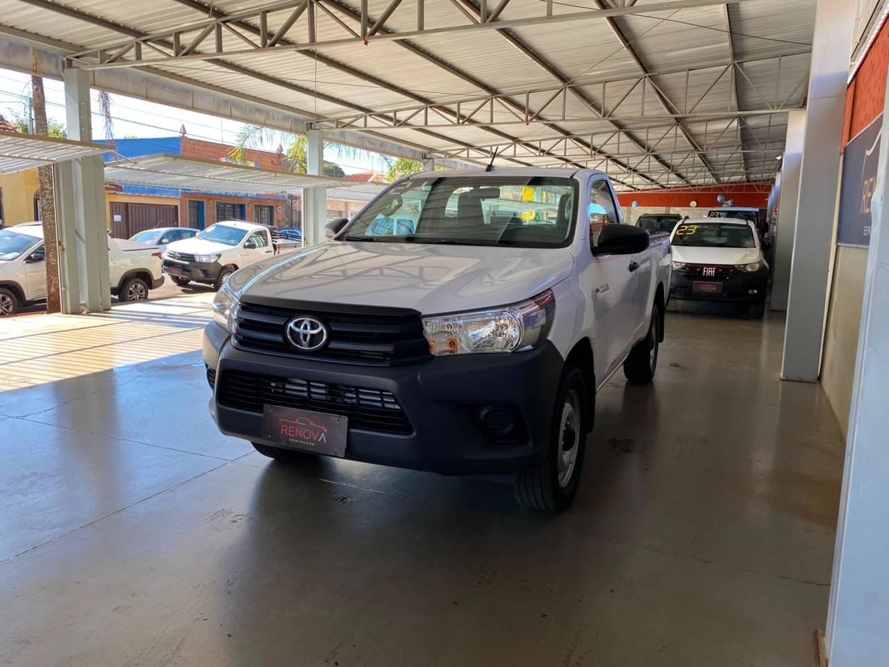 TOYOTA HILUX