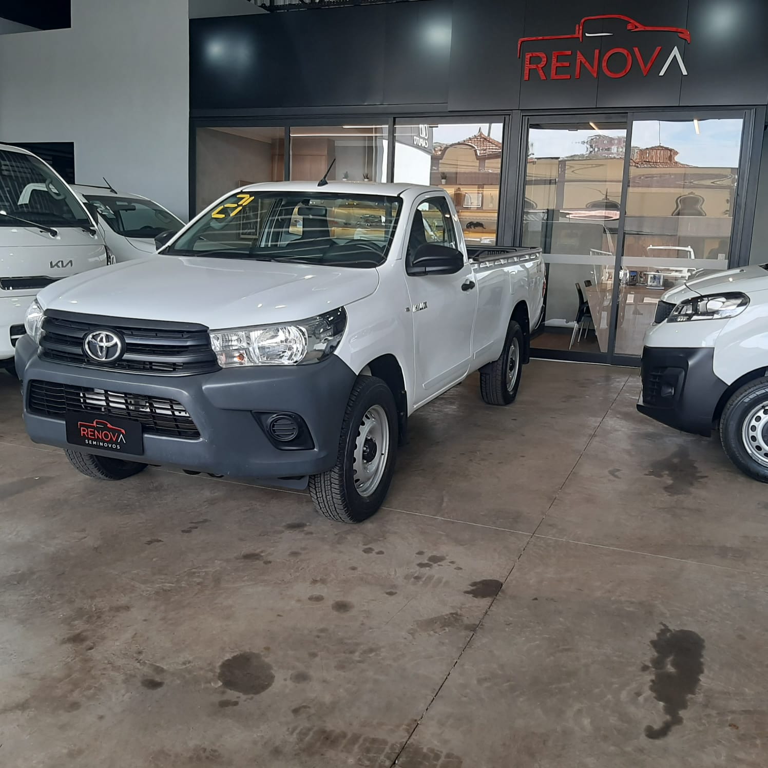 TOYOTA HILUX