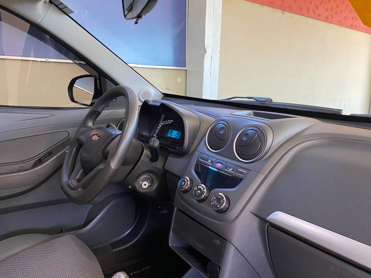 CHEVROLET MONTANA