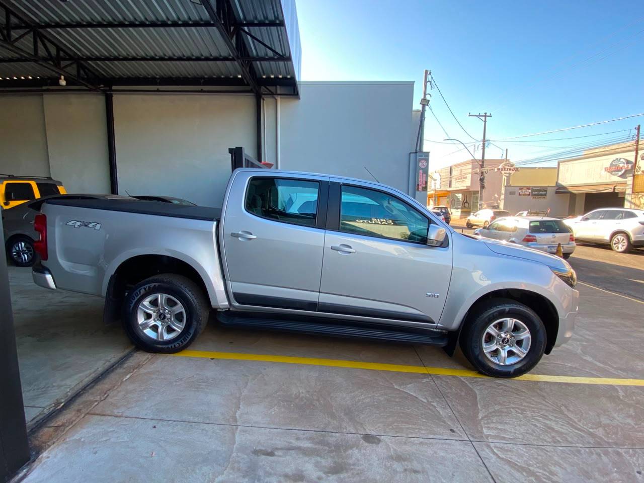 CHEVROLET S10