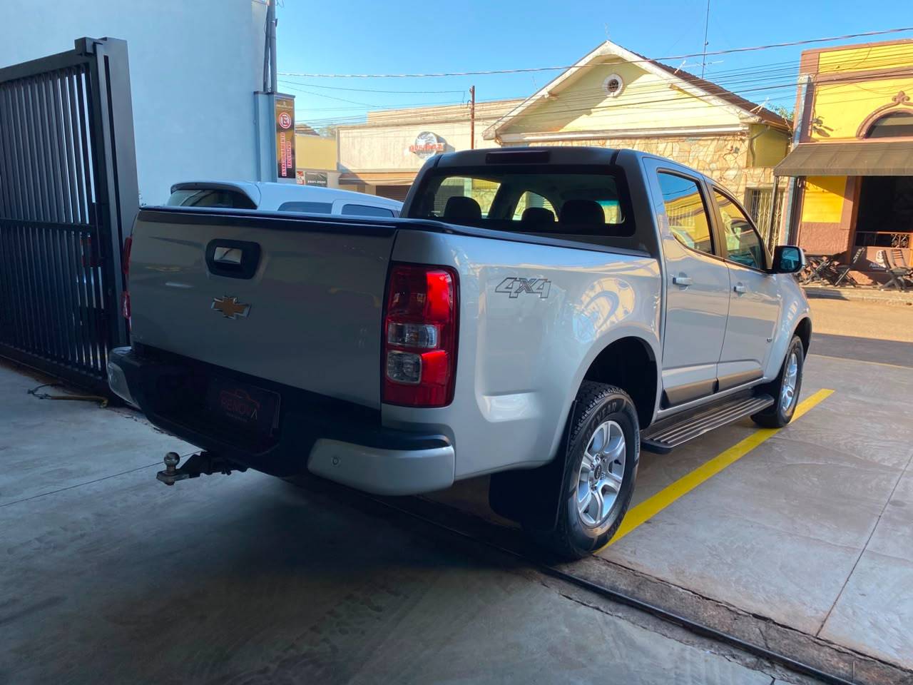 CHEVROLET S10
