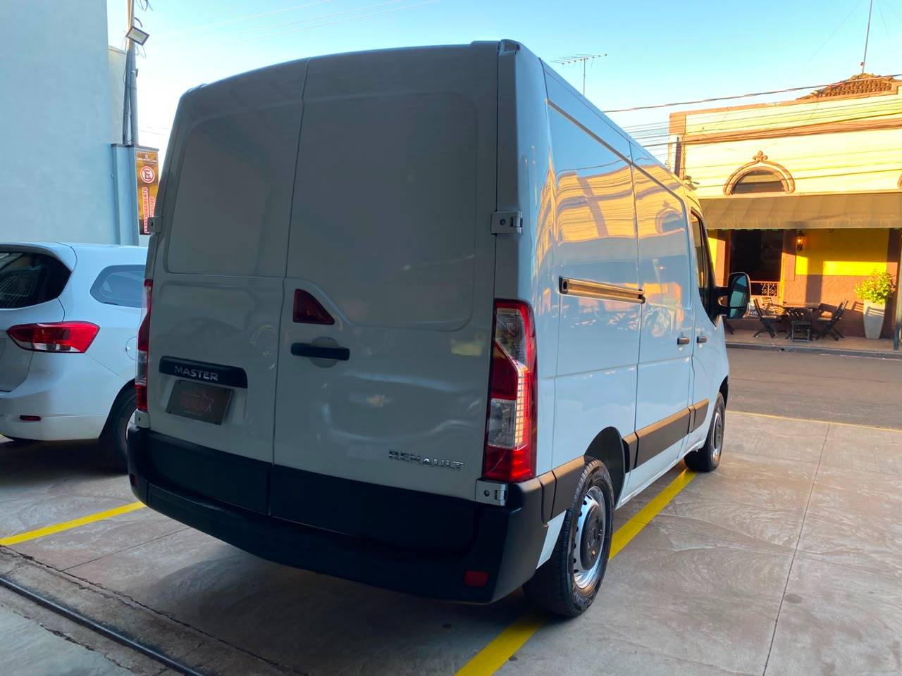RENAULT MASTER