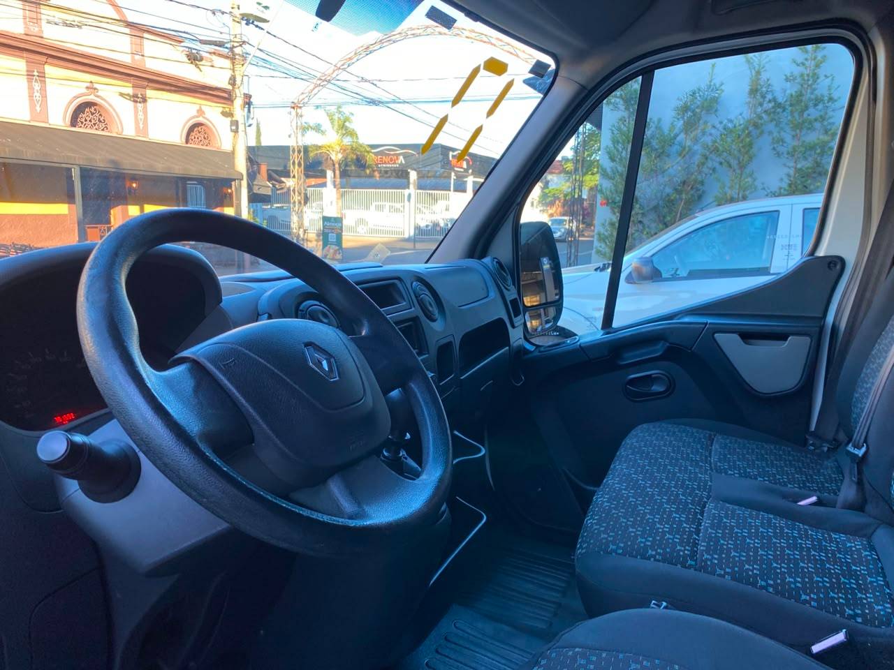 RENAULT MASTER