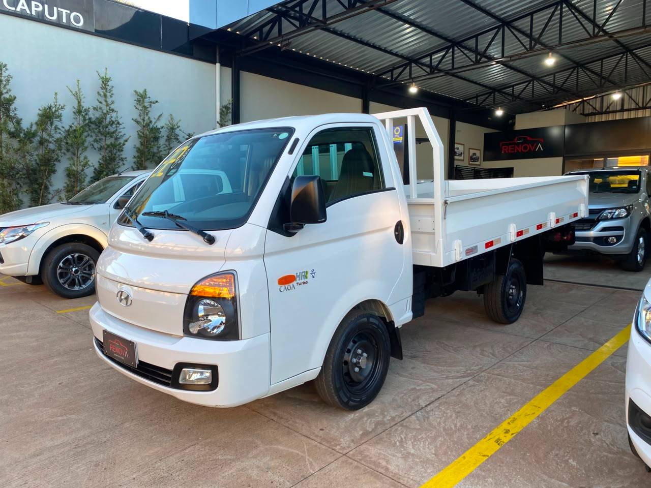 HYUNDAI HR