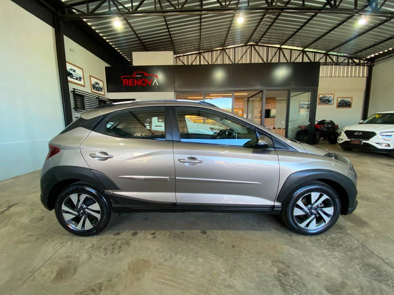 HYUNDAI HB20X