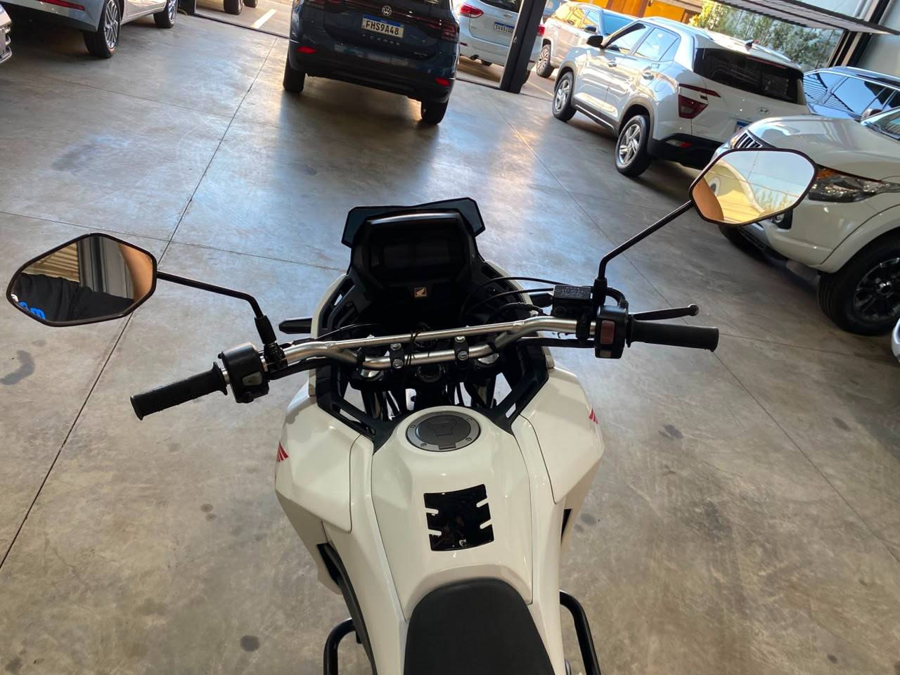 HONDA XRE 300 SAHARA