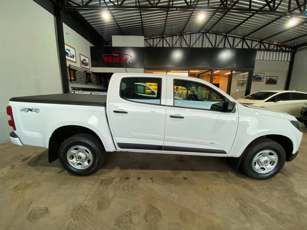 CHEVROLET S10