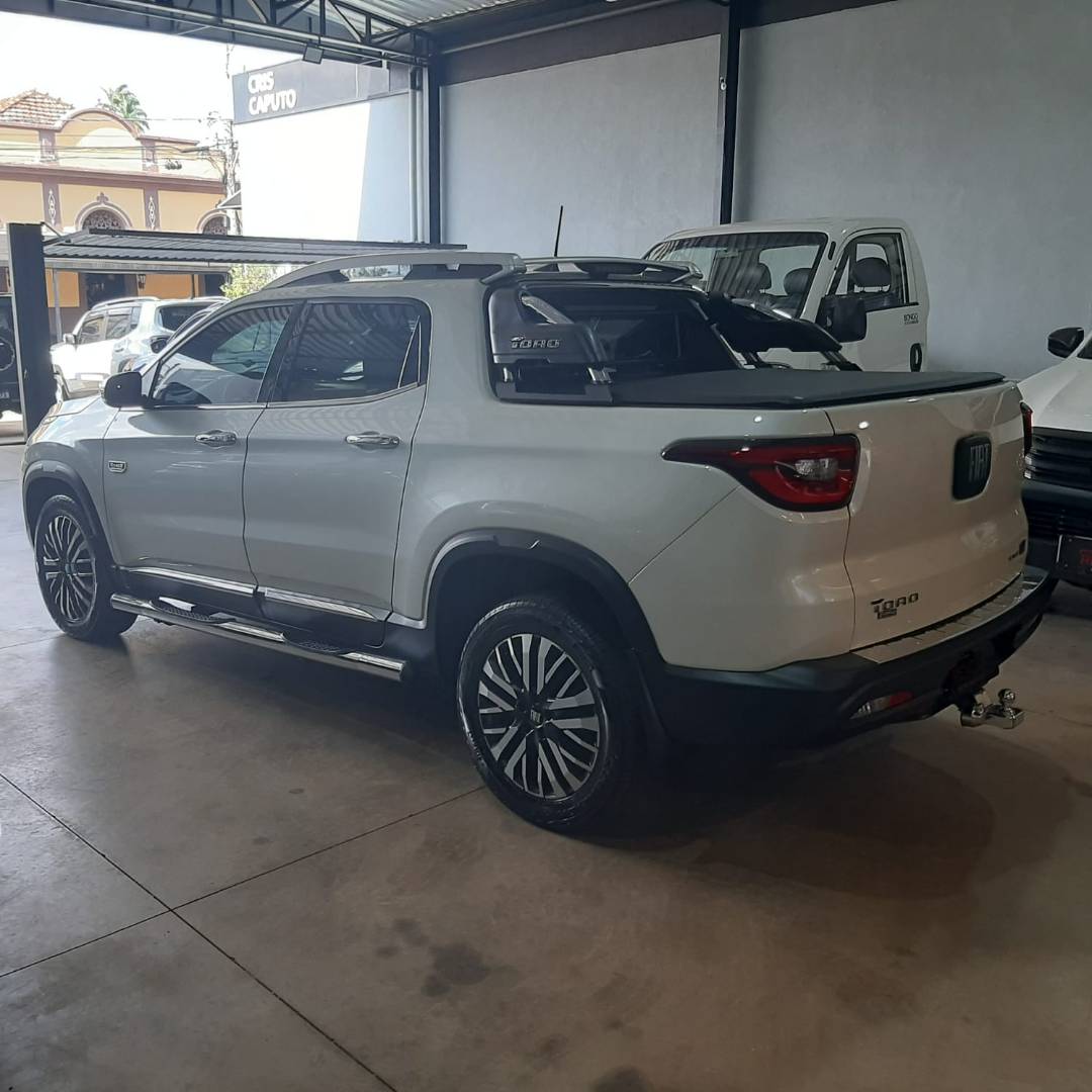 FIAT TORO