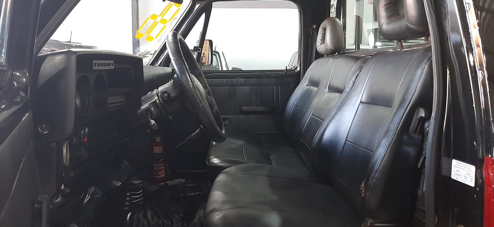 CHEVROLET D20