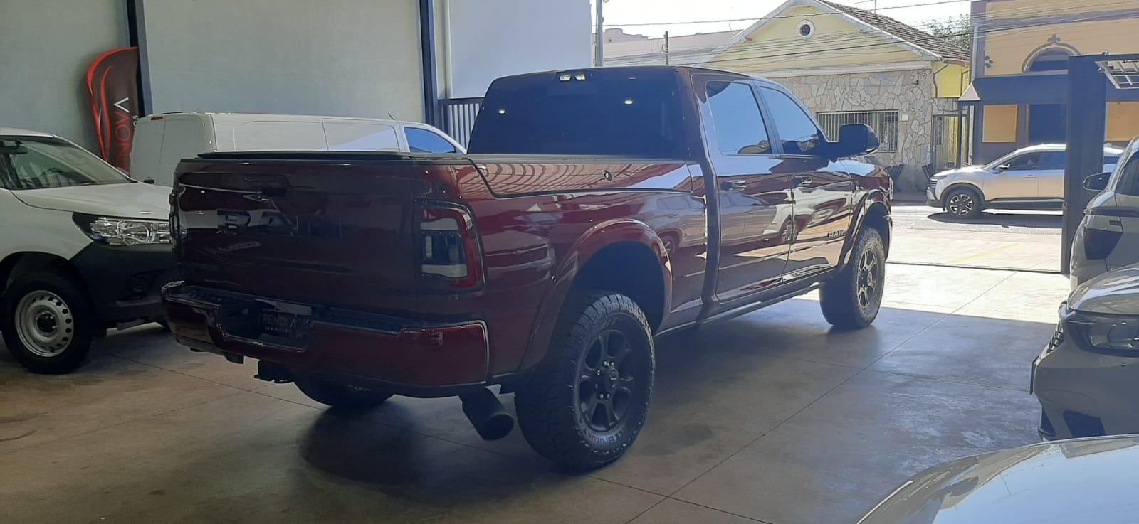 DODGE RAM