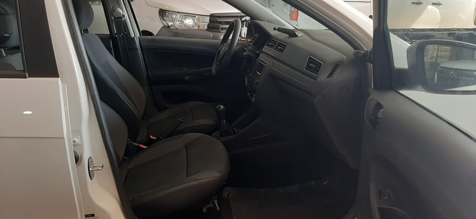 VOLKSWAGEN VOYAGE