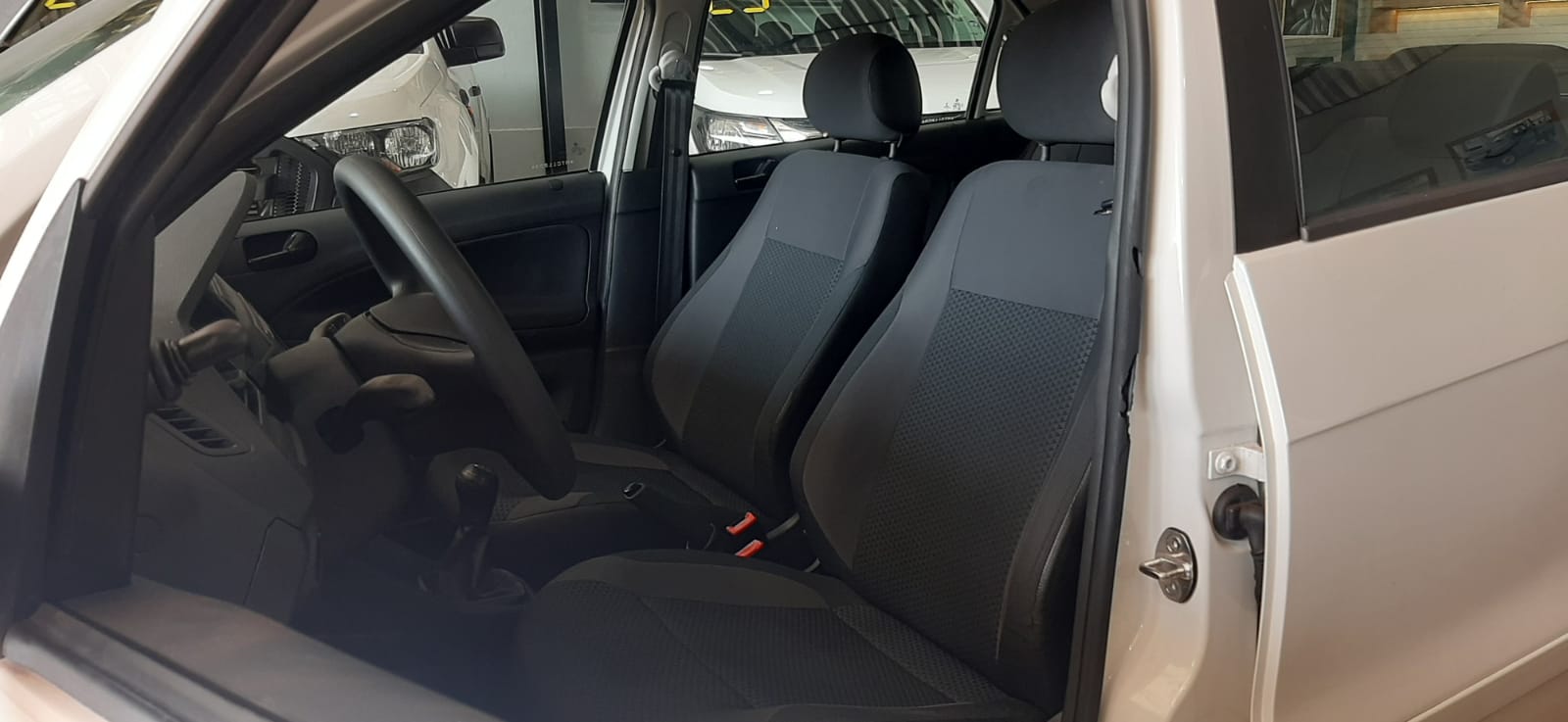 VOLKSWAGEN VOYAGE
