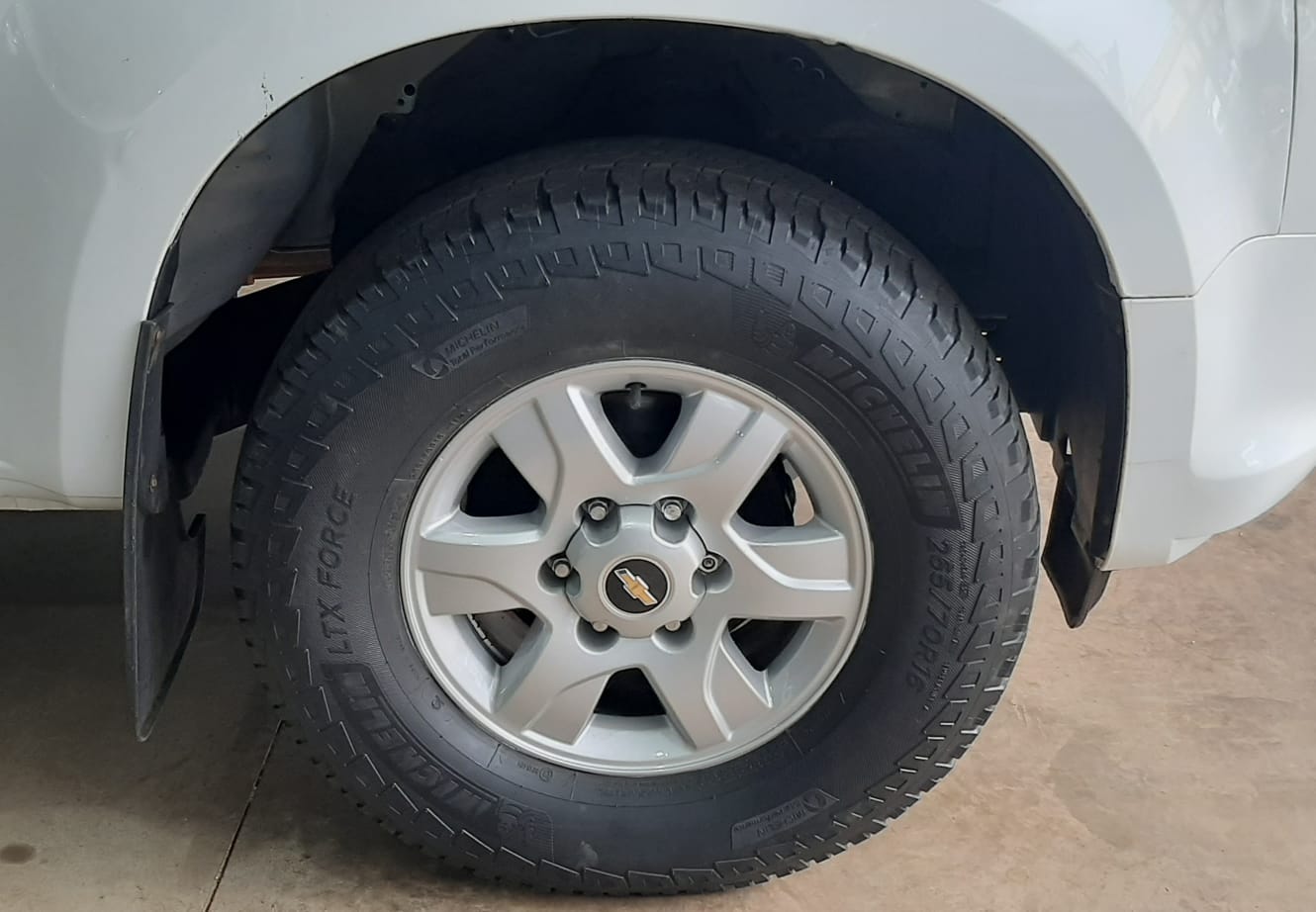 CHEVROLET S10