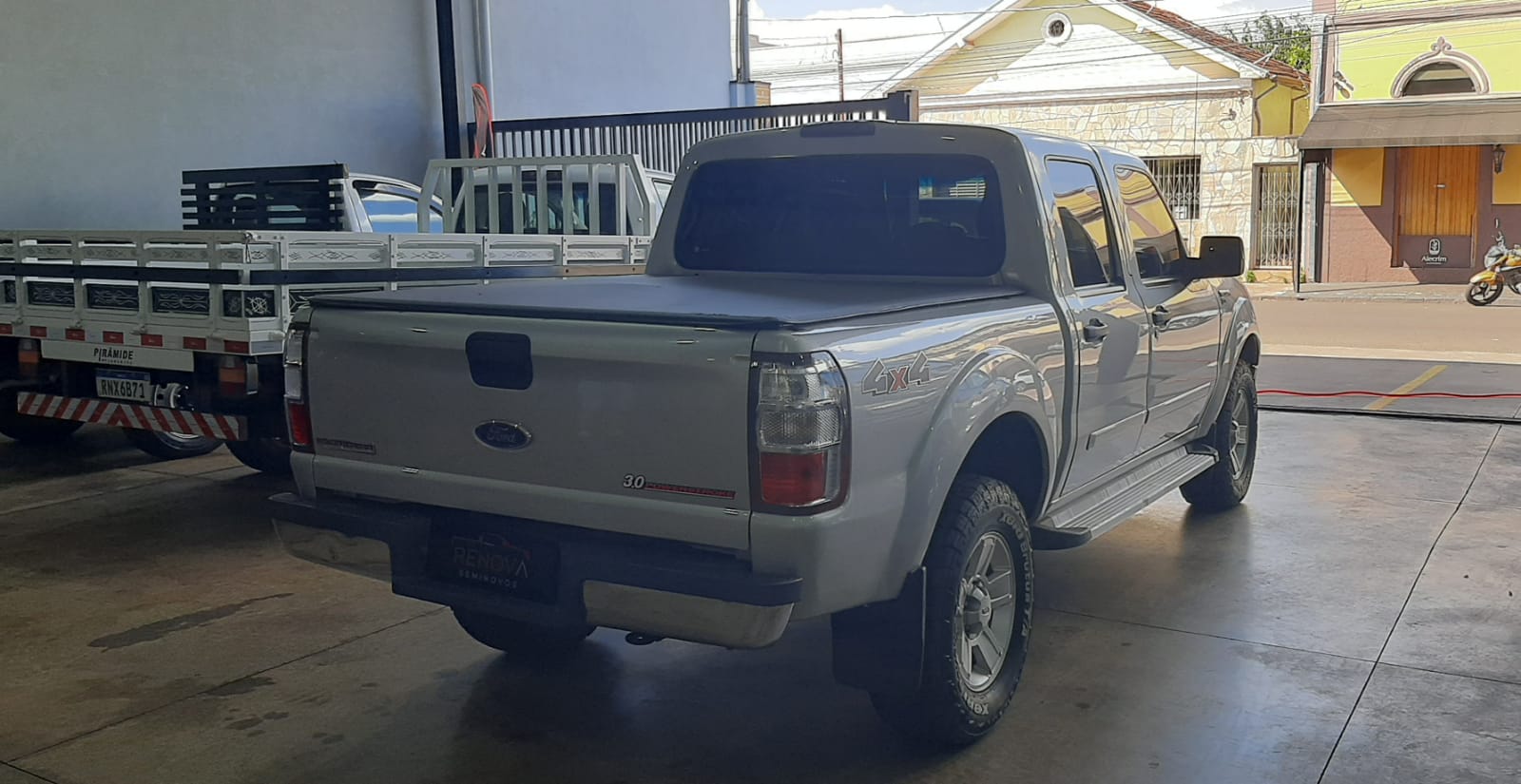 FORD RANGER