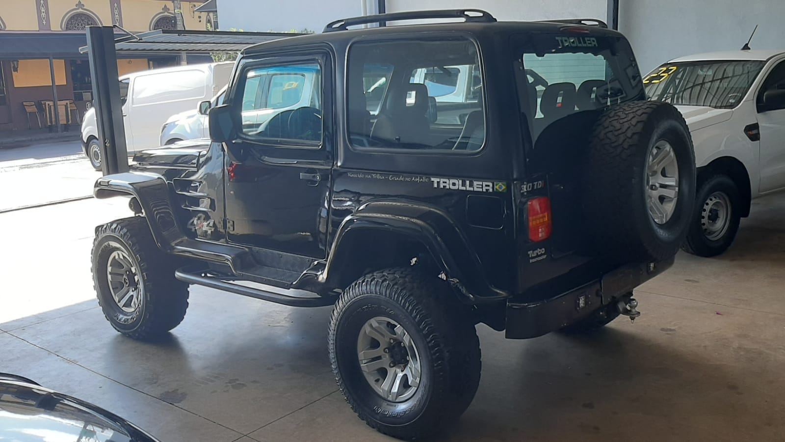 TROLLER T4