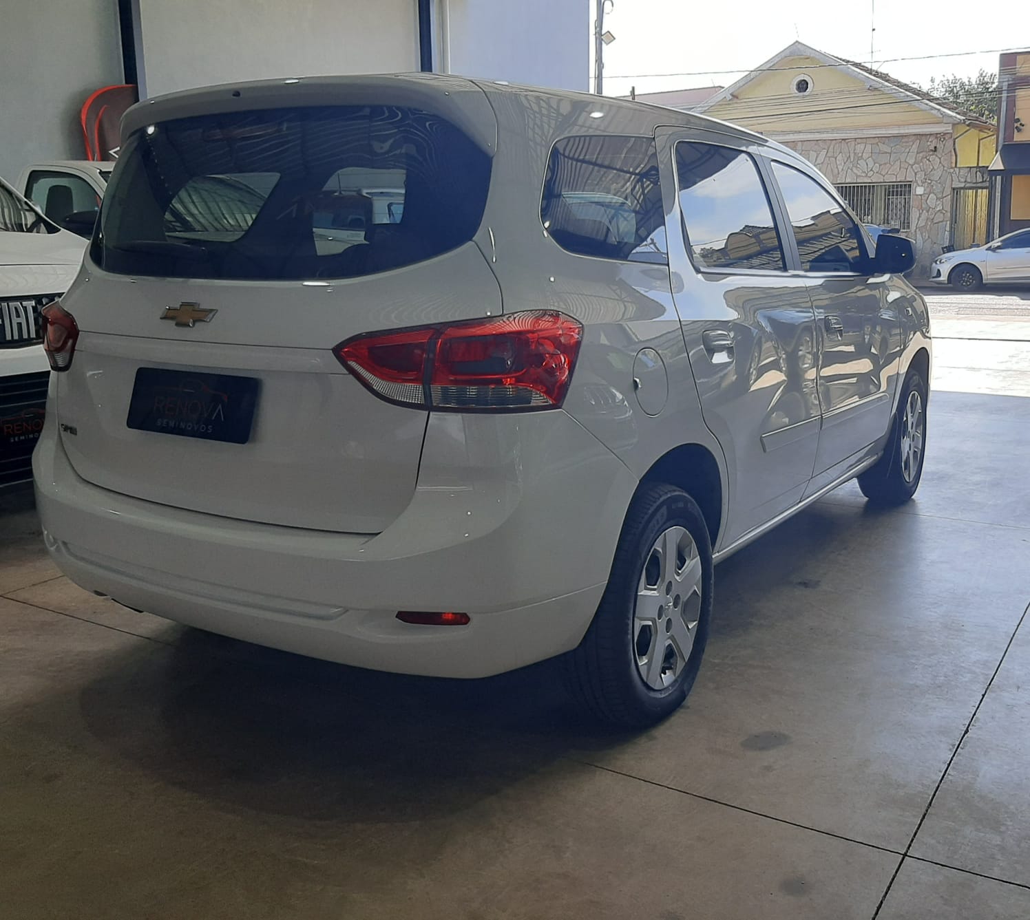 CHEVROLET SPIN