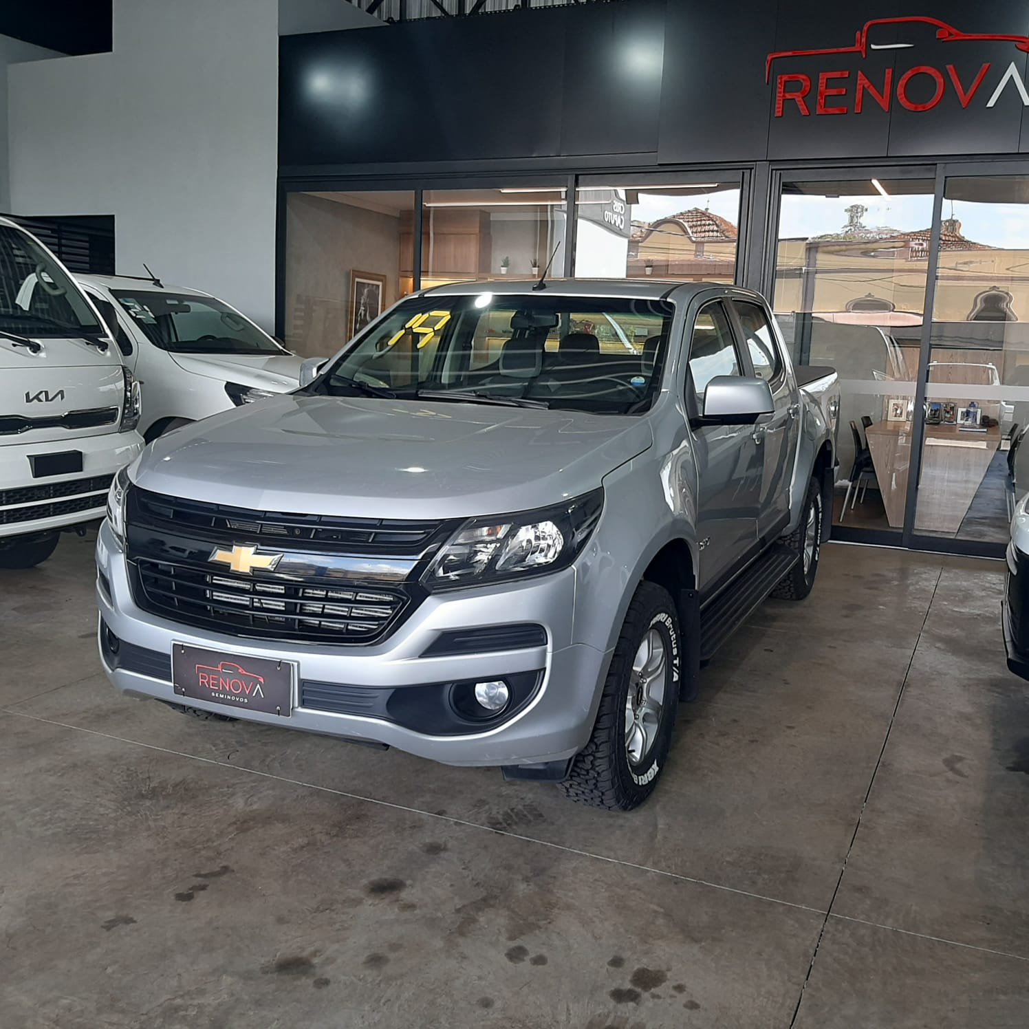 CHEVROLET S10