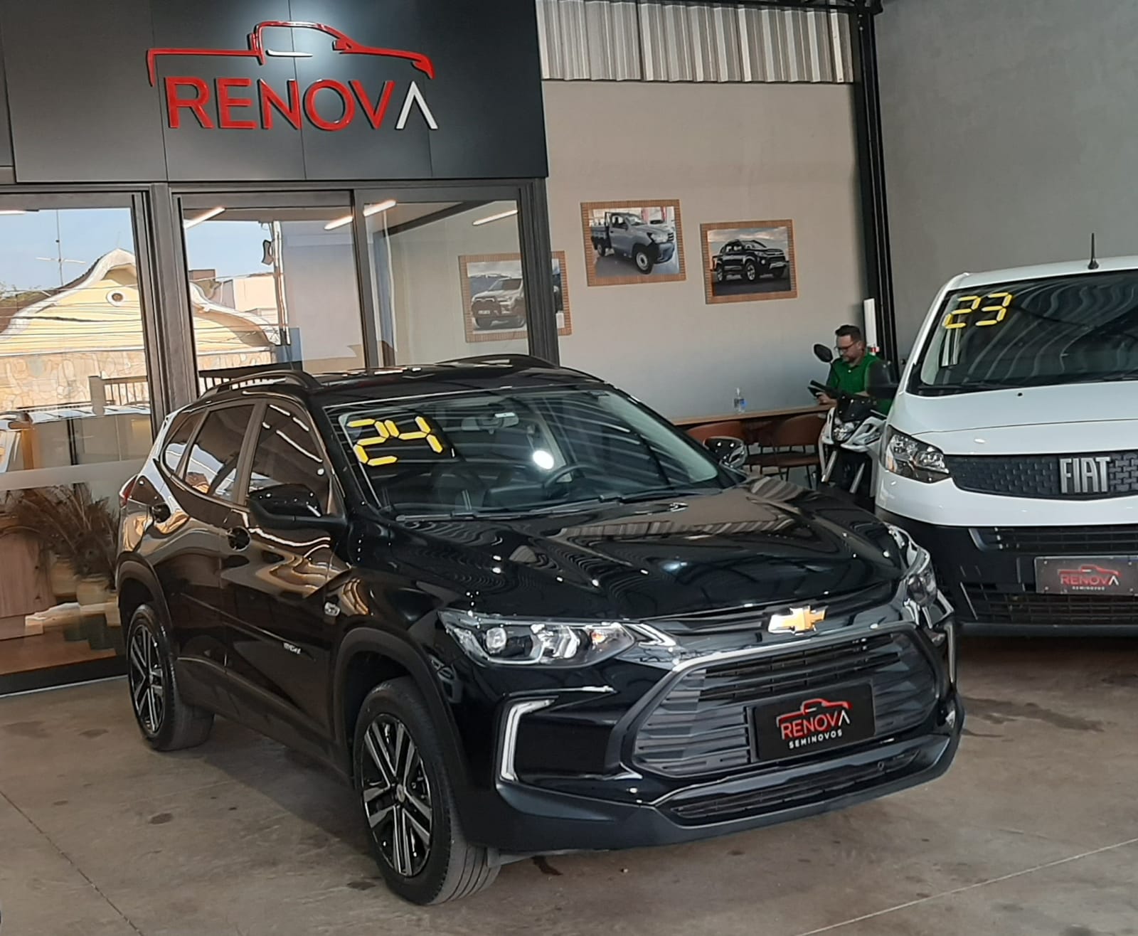 CHEVROLET TRACKER