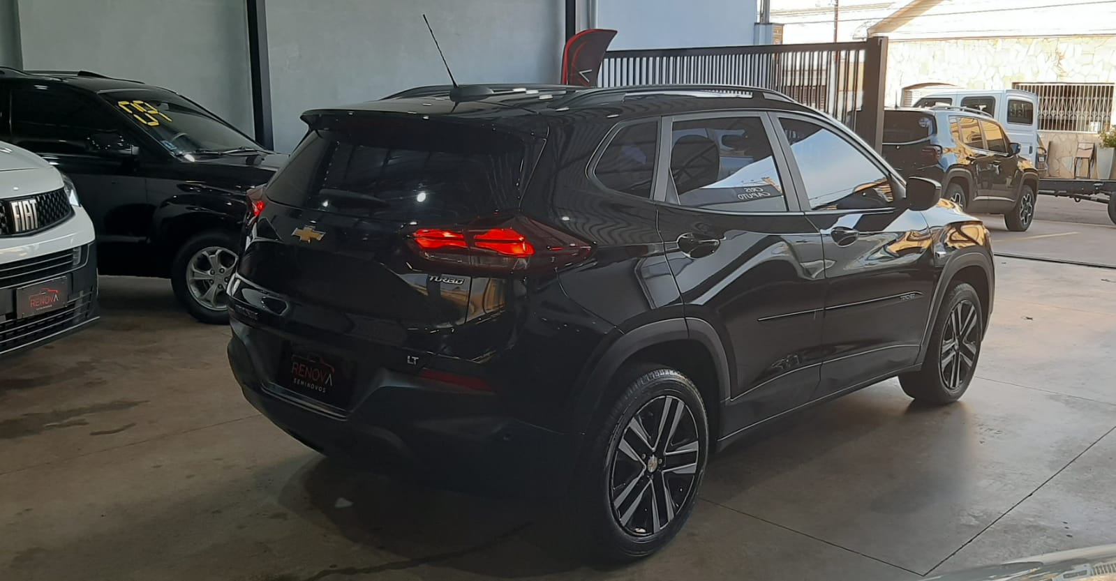 CHEVROLET TRACKER