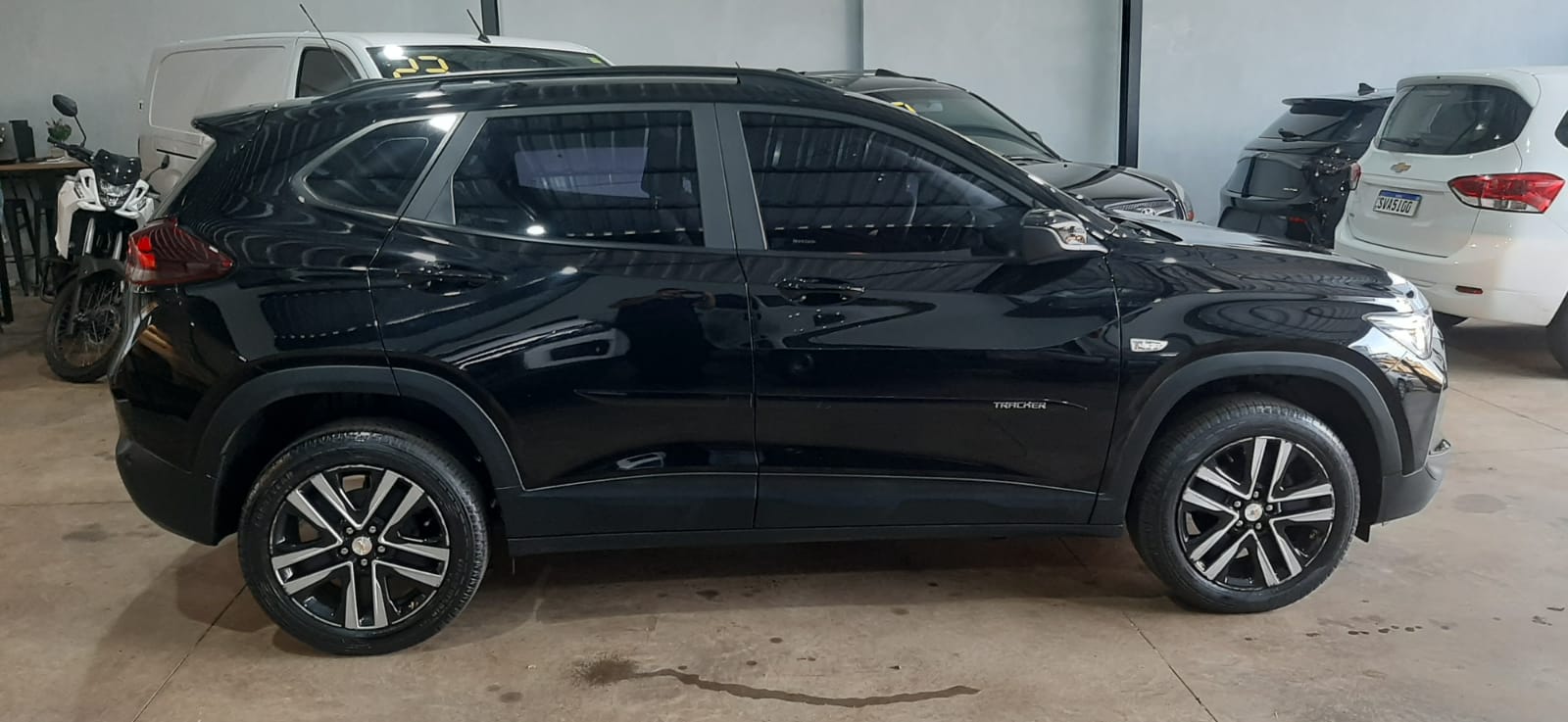 CHEVROLET TRACKER