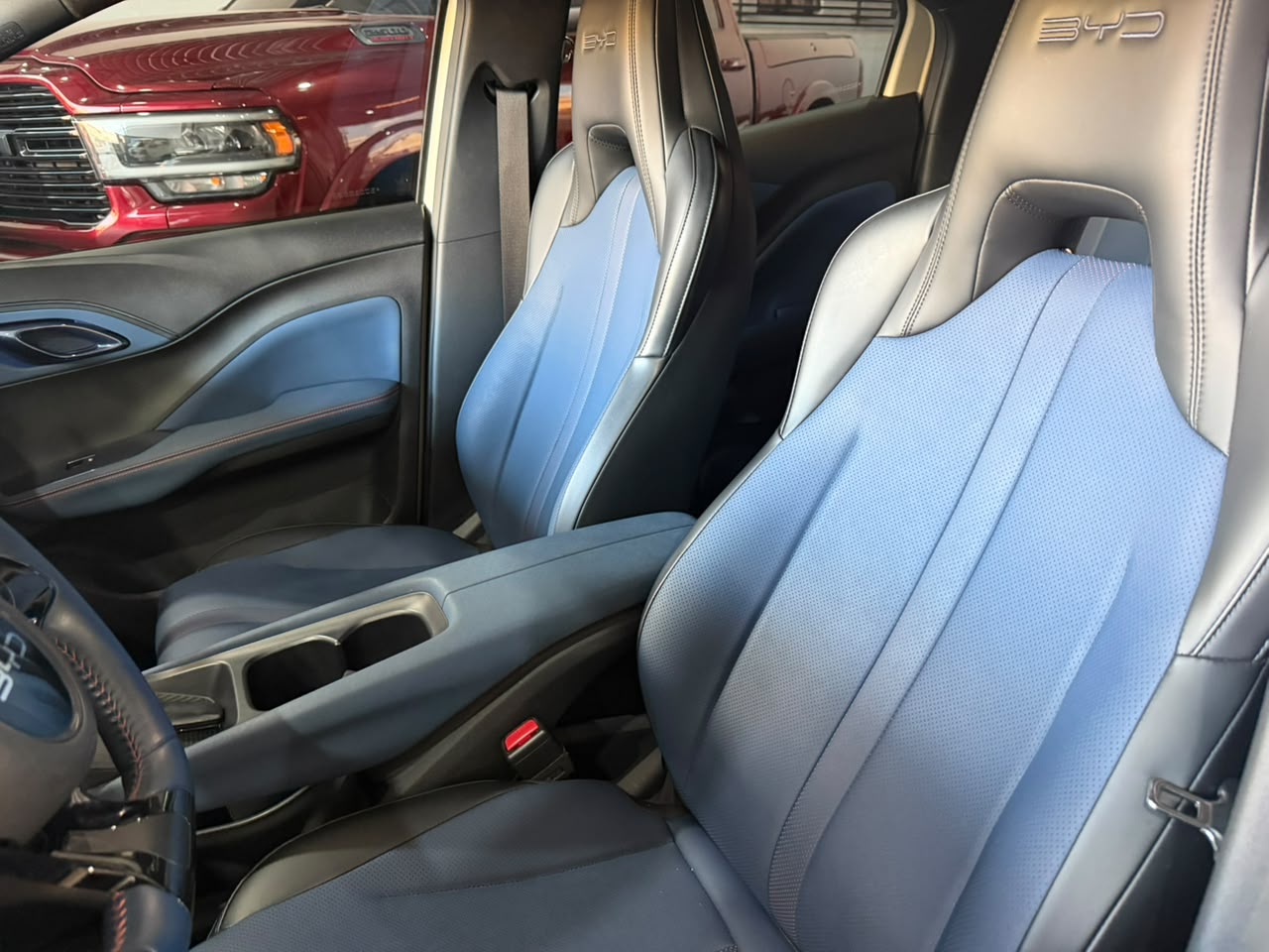 BYD DOLPHIN MINI