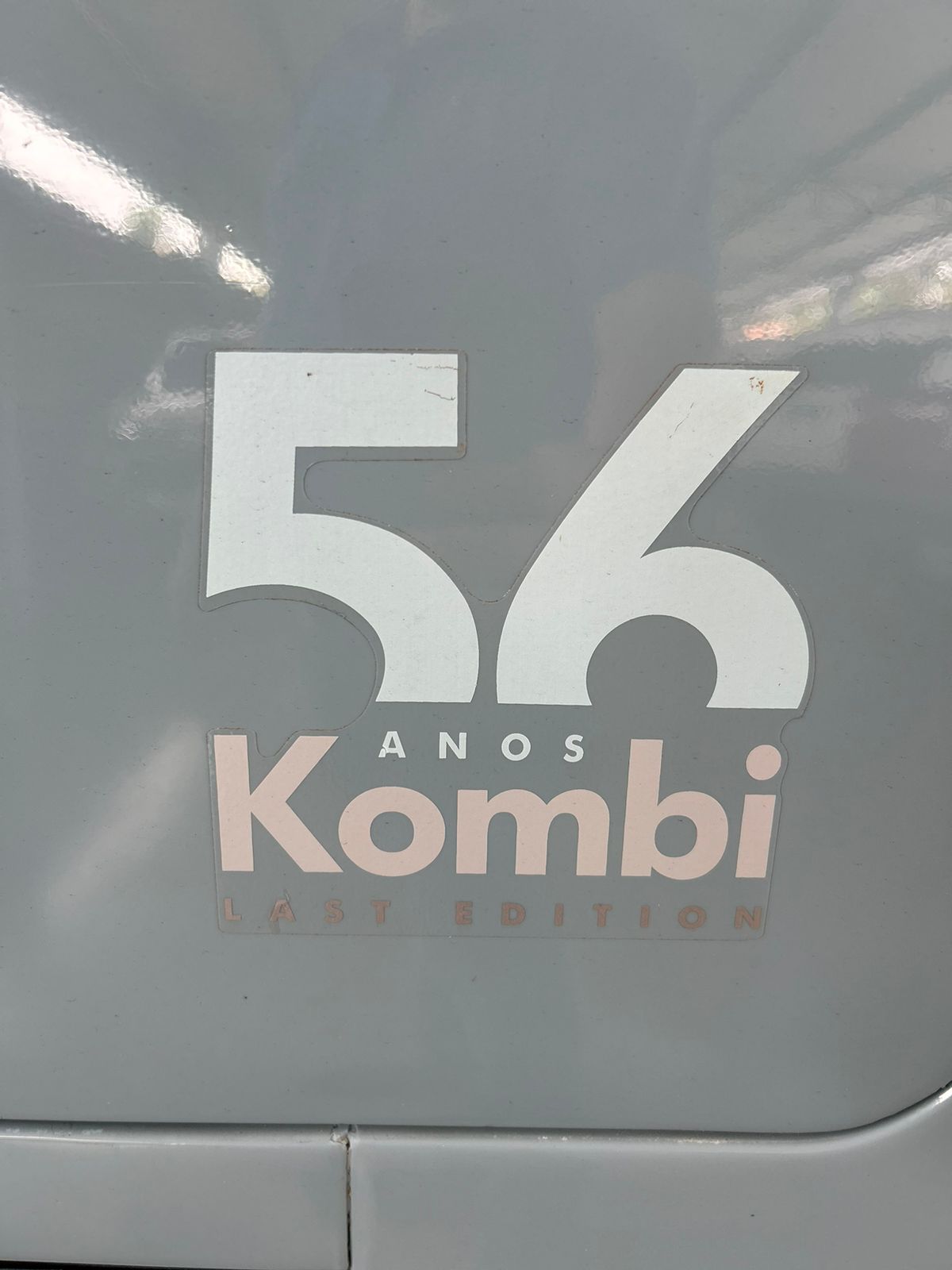 VOLKSWAGEN KOMBI