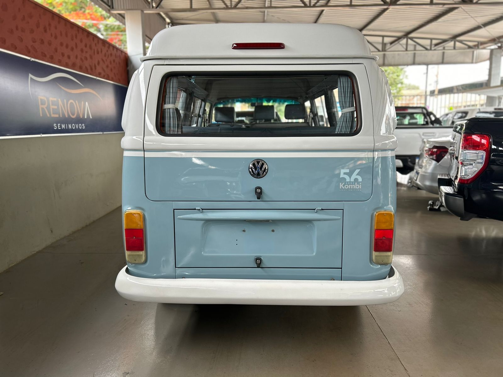 VOLKSWAGEN KOMBI